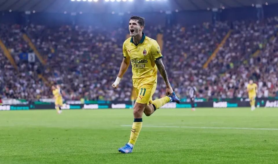 禁区内右侧, 屡次犯错 禁区内右侧, 屡次犯错